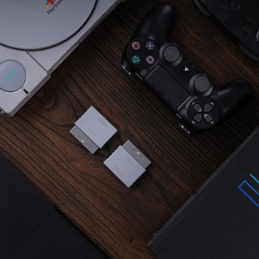 8BitDo Trådløs Adapter for PlayStation 1 & 2 (PS1 / PS2) - RetroGaming.no
