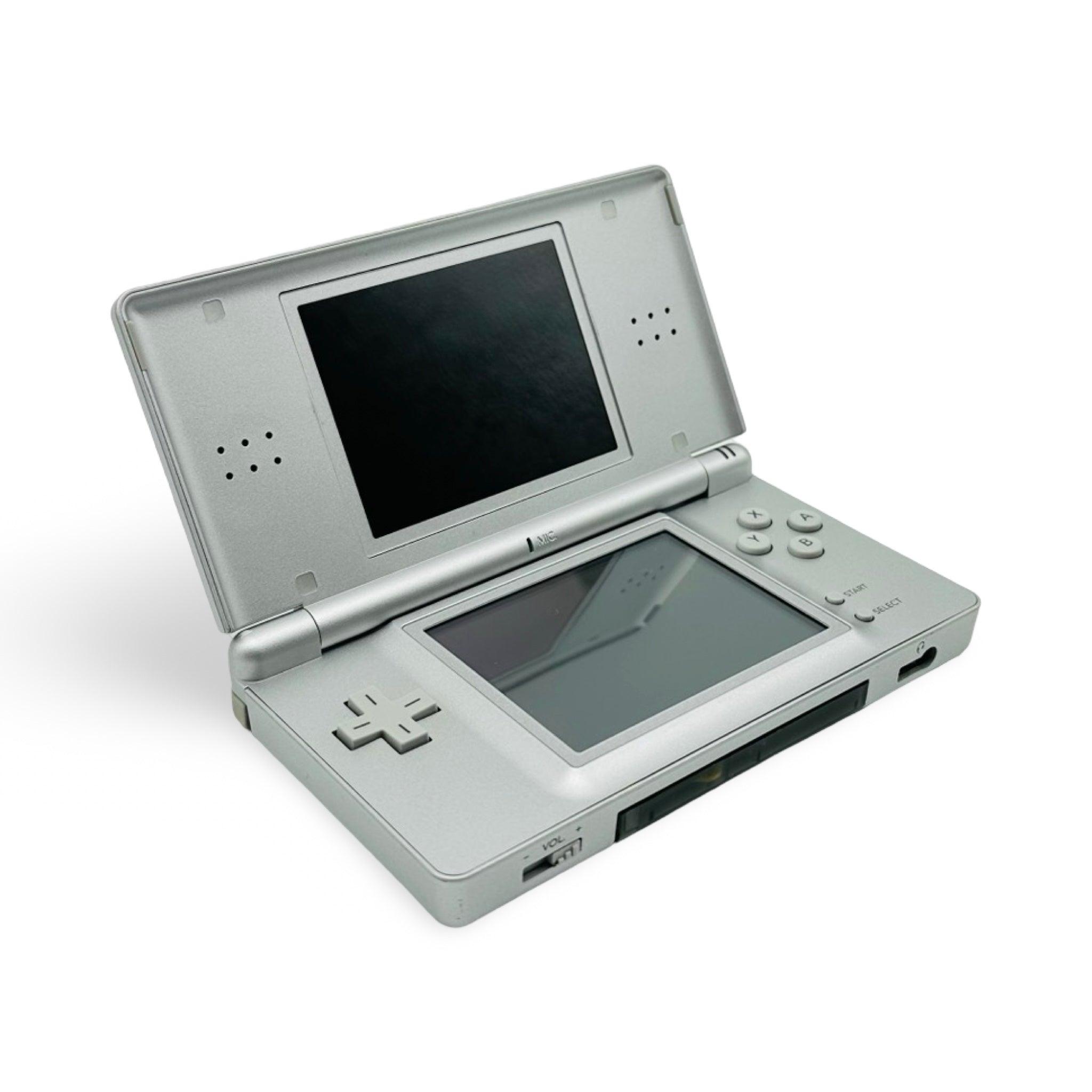 Nintendo DS Lite Håndholdt Konsoll - Metallic Silver - RetroGaming.no